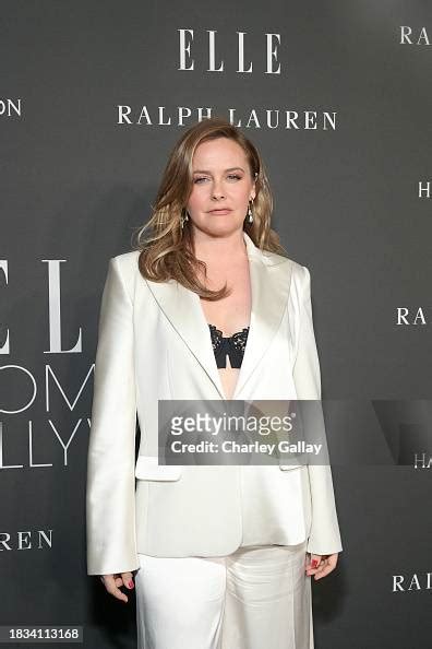 Alicia Silverstone attends ELLEs 2023 Women in。